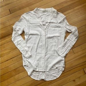 Aritzia - White Button-up Blouse